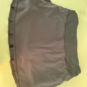 Black lulu tennis skirt